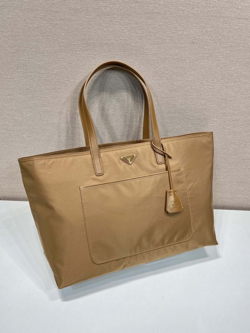 Pra*a tote bags